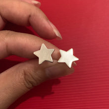 Load image into Gallery viewer, Christmas Star Studs