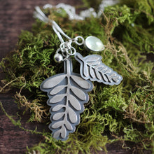 Load image into Gallery viewer, Fern Folklore Pendant