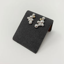 Load image into Gallery viewer, Molecular Studs
