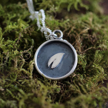 Load image into Gallery viewer, Mini Flora Pendant no.4