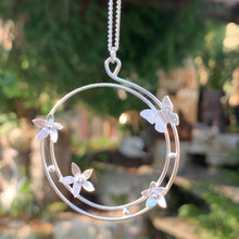 Load image into Gallery viewer, Summer Garden Pendant