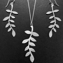 Load image into Gallery viewer, Cascading Leaf Pendant