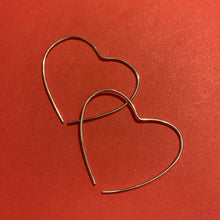 Load image into Gallery viewer, Heart Threader Hoops
