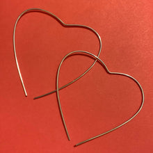 Load image into Gallery viewer, Heart Threader Hoops