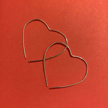 Load image into Gallery viewer, Heart Threader Hoops
