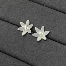 Load image into Gallery viewer, Rain Lily Studs
