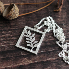 Load image into Gallery viewer, Venus of the Woods Pendant