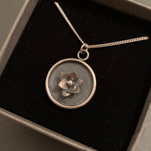 Load image into Gallery viewer, Mini Flora Pendants
